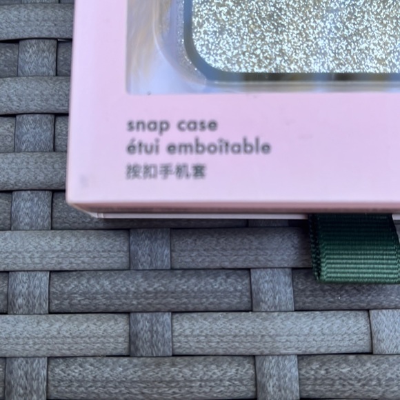 Kate Spade iPhone XS/X Case - Picture 3 of 9